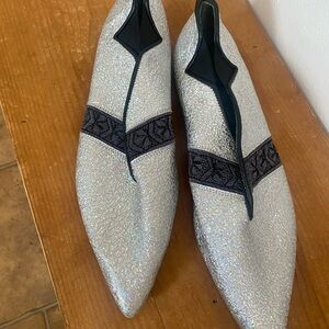 Meher Kakalia pointed toe Silver Flats with Black Detail